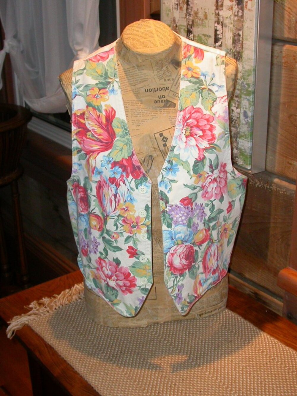 Floral Linen Vest